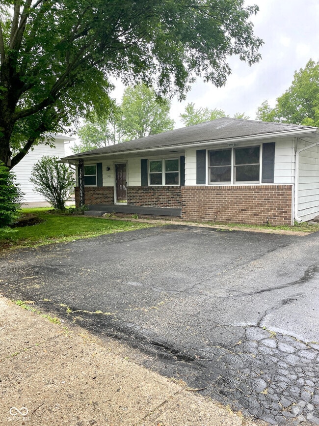 Building Photo - 901 Alden Dr Rental