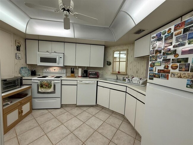 Photo - 7400 Sun Island Dr S Unit 505