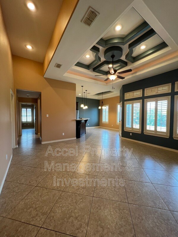 Photo - 4404 Kiwi Ave