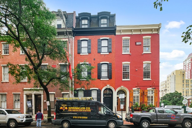 Photo - 1310 Spruce St Apartments Unit 301