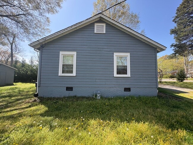 Photo - Walking distance to Downtown Kings Mountain, NC =