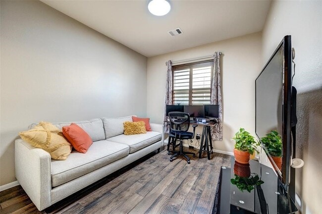 Building Photo - 23831 Villa Lisa Dr