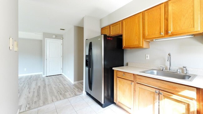 Photo - 591 Cherry St