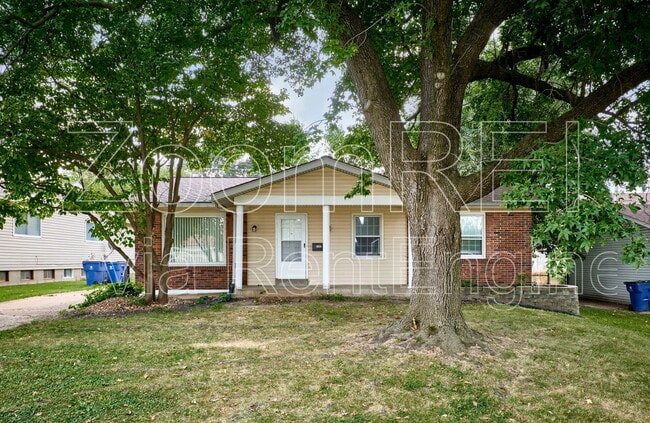 Building Photo - 2400 E Humes Ln Rental