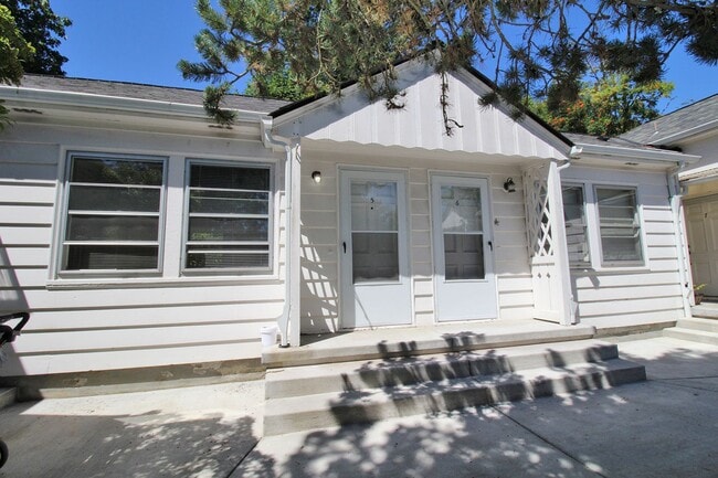 Photo - 3507 SW 11th Ave Unit 6
