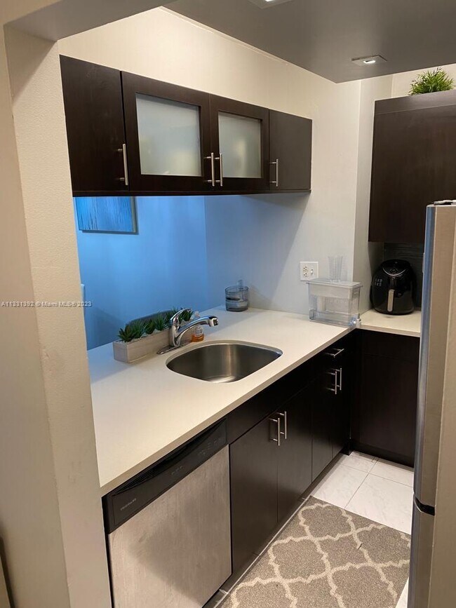 Photo - 800 N Miami Ave Unit 707