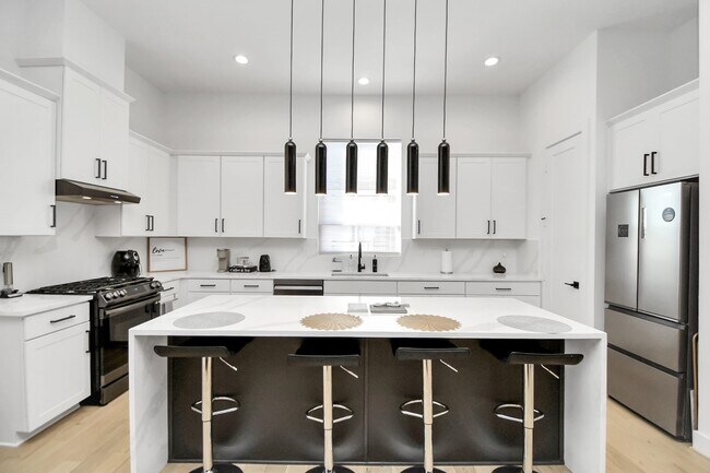 Photo - 1104 Palmer St