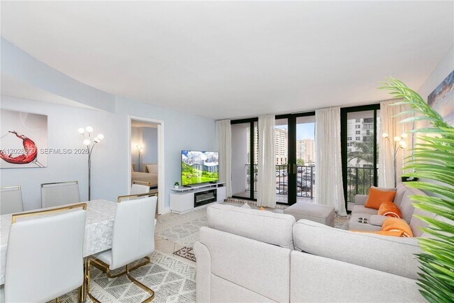 Photo - 2401 S Ocean Dr Unit 404