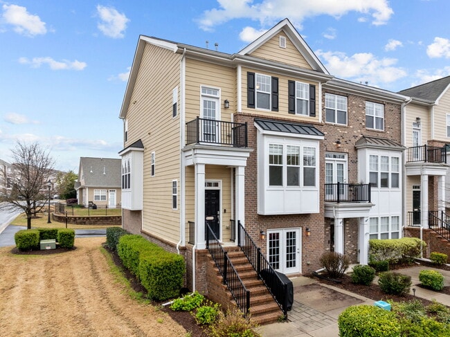 Photo - 10122 Glen Autumn Rd