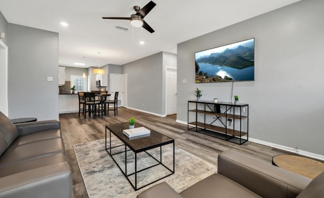 Photo - Beautiful 4 bed 4 bath