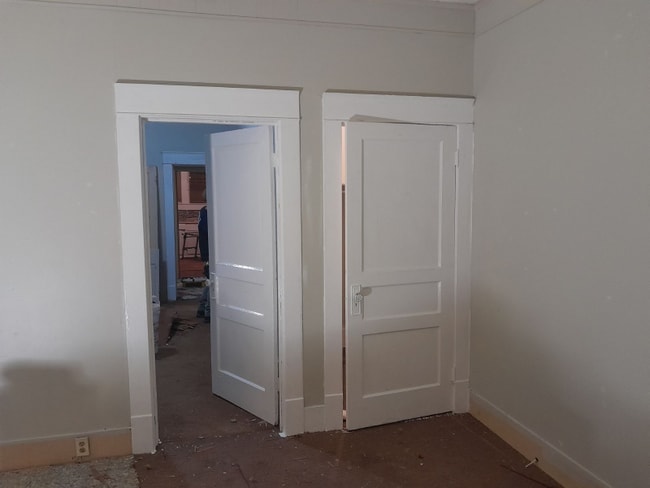 Photo - 1827 Kelly St