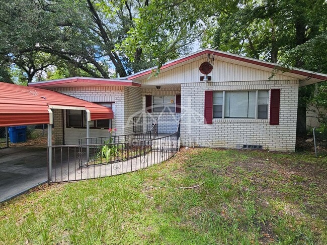 Building Photo - 2055 Talladega Rd Rental