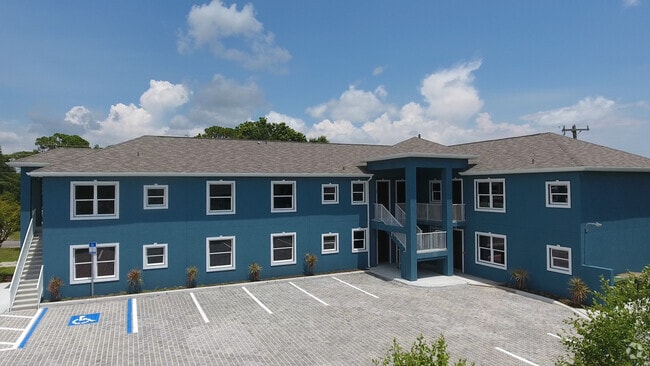 Building Photo - A 2018 new construction, energy efficient ... Unit 2086-203 Rental