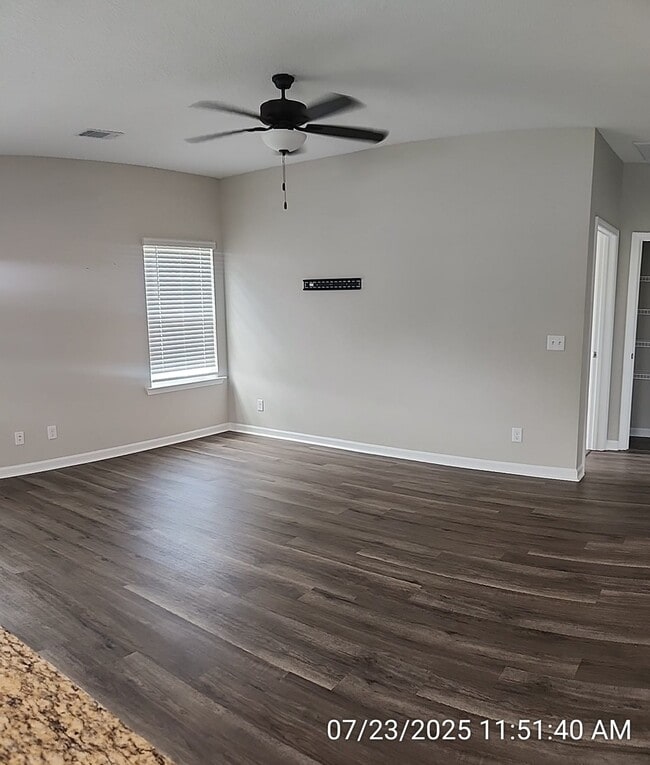 Photo - 64 Sunflower Cir NE