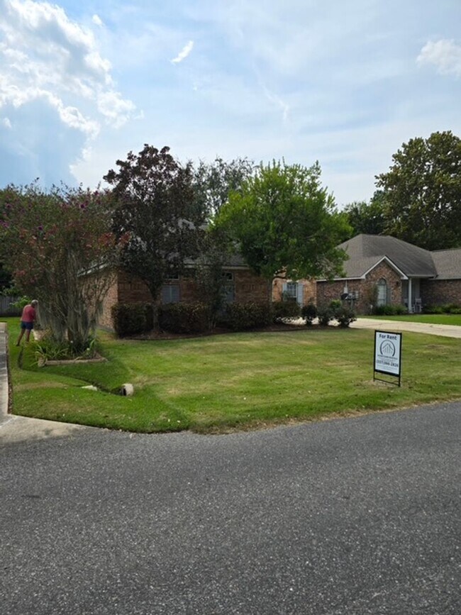 Photo - 3 bed 2 bath
