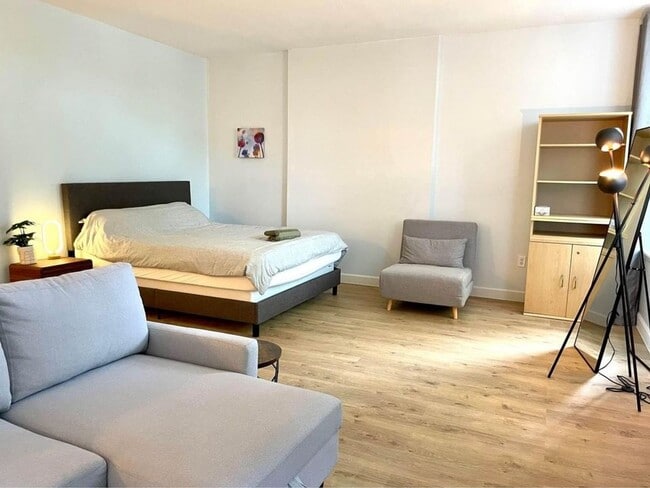 Photo - 94 Washington St