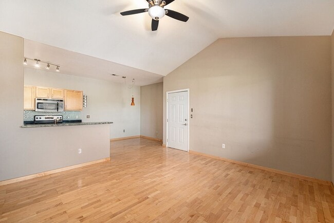 Photo - 8481 W Union Ave