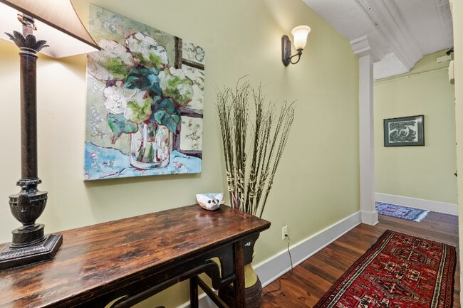 Photo - 4 Beaufain St Unit 202