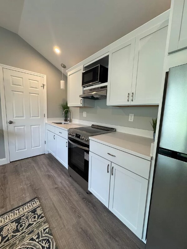 Photo - 110 Lafayette Rd