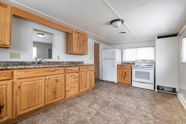 Building Photo - pp820 Unit 820 Rental