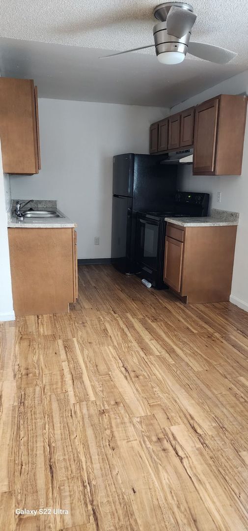 Building Photo - Myers Court Unit Myers3306  104