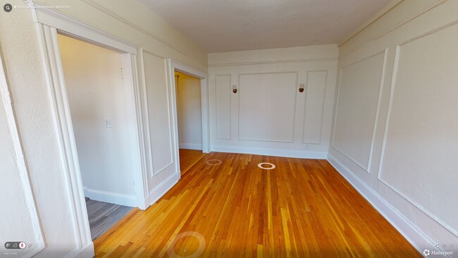 Photo - 26 Chiswick Rd Unit 4