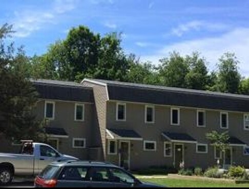 Primary Photo - 69 Pleasant Valley Rd Apartments