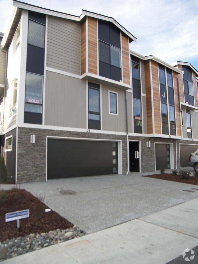 Building Photo - 729 112th St SW Rental