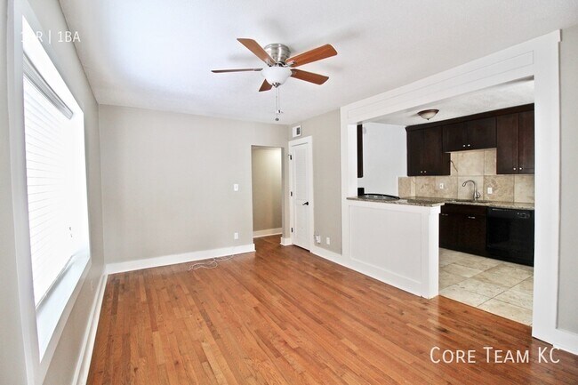 Photo - 4328 Roanoke Pkwy Unit 305