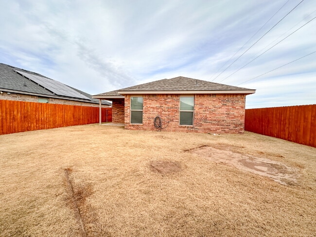 Photo - 3/2/2 Home in Windstone!