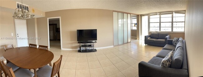 Photo - 251 174th St Unit WINSTON TOWERS