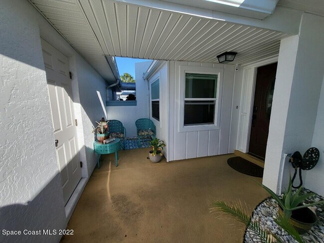 Photo - 335 Paradise Blvd