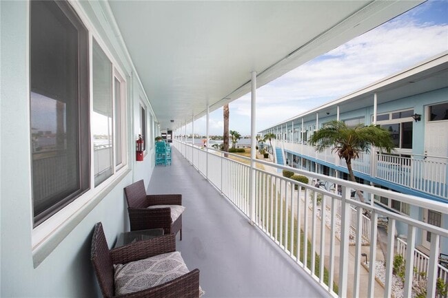Photo - 1840 Shore Dr S Unit 11