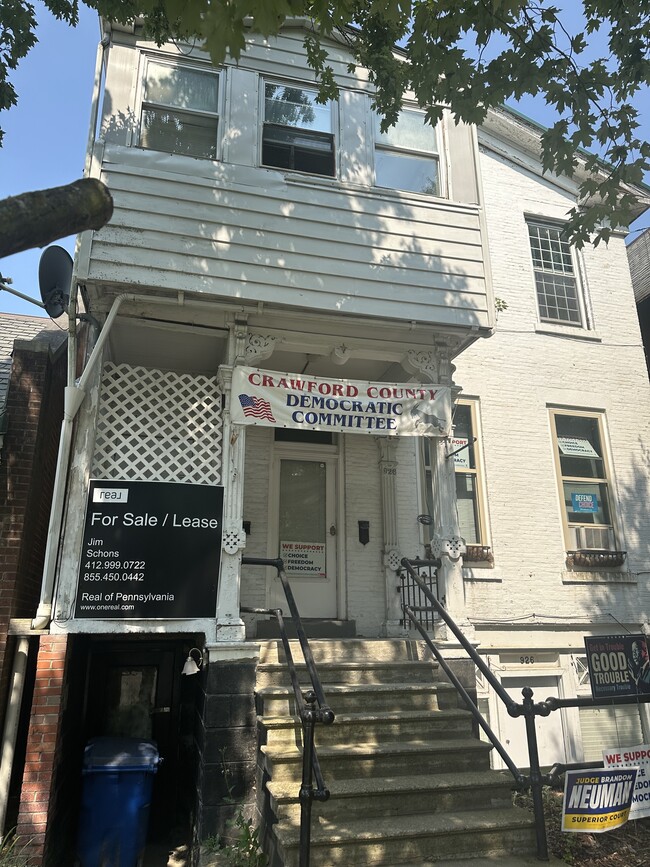 Exterior - 926 Diamond Park Unit 2nd Floor One Bedroom