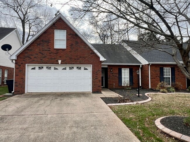 Building Photo - All Brick 3 Bed/2 Bath + 2 Car Garage & Enclosed Back porch