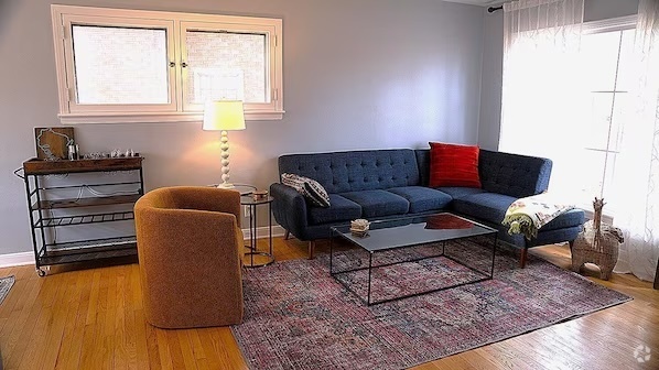 Building Photo - 4242 N Olsen Ave Rental