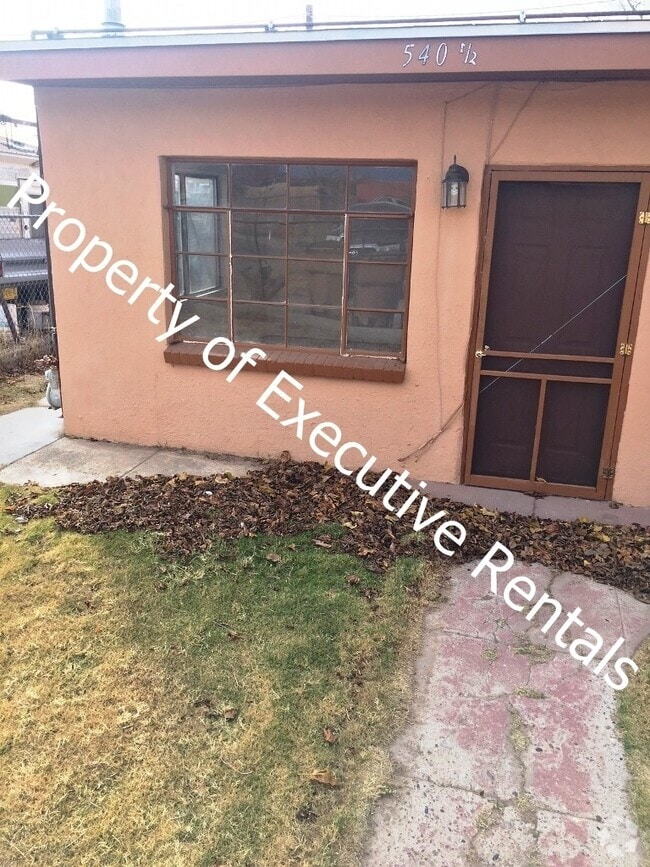Building Photo - 540 S Tornillo St Rental