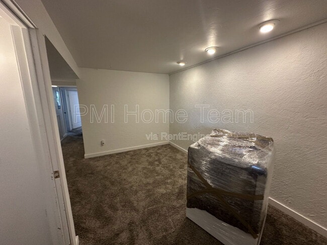 Photo - 1882 E 5775 S