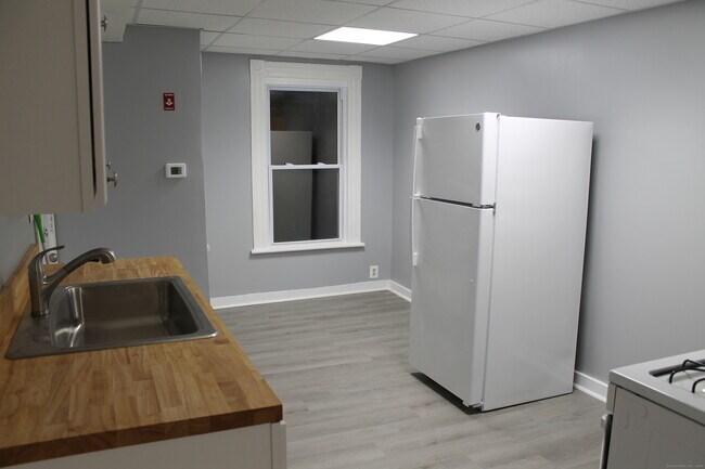 Photo - 58 Clifton Ave Unit 1