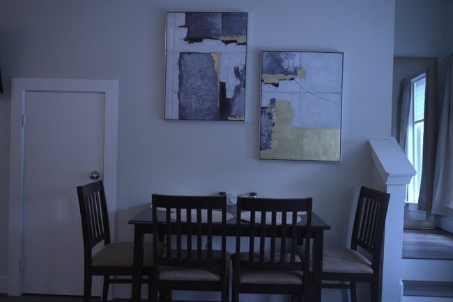 Dinner Table Area - 5329 Higgins St