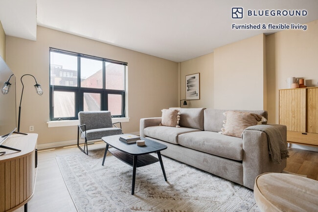 Building Photo - 1825 7th St NW Rental