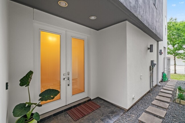 Photo - 1804 Prospect St