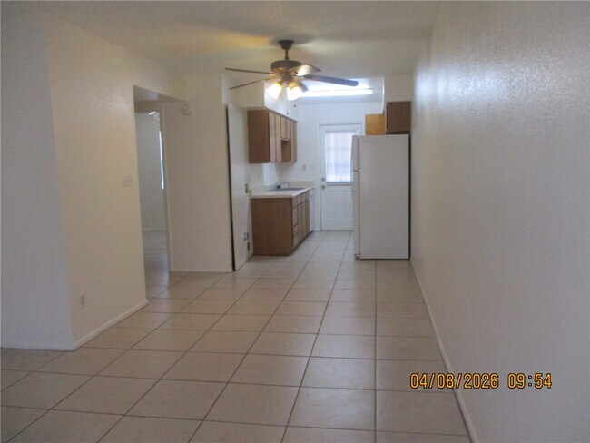 Photo - 2801 Colibri Courte