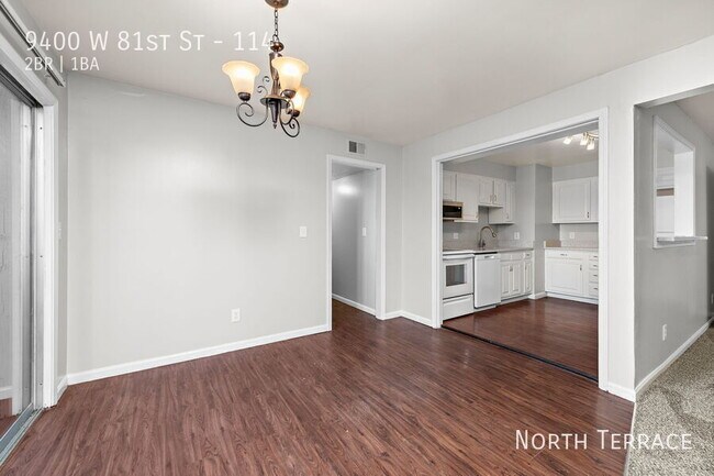 Photo - 9400 W 81st St Unidad 114