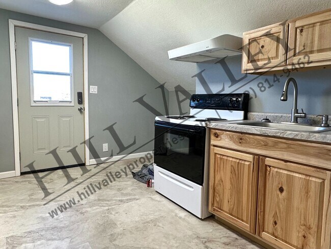 Photo - 2330 S 7th St Unit Apt 4