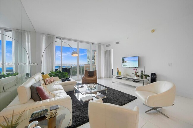 Photo - 2020 N Bayshore Dr Unit 803