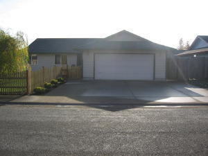 Spacious 3BD Ranch Style Home - Spacious 3BD Ranch Style Home