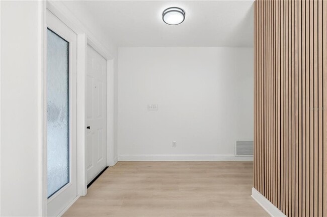 Photo - 1985 Japonica Rd