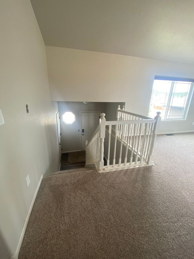 Photo - 6587 Cambridge Pl