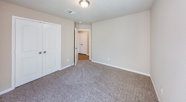 Building Photo - 3317 Rolling View Ct